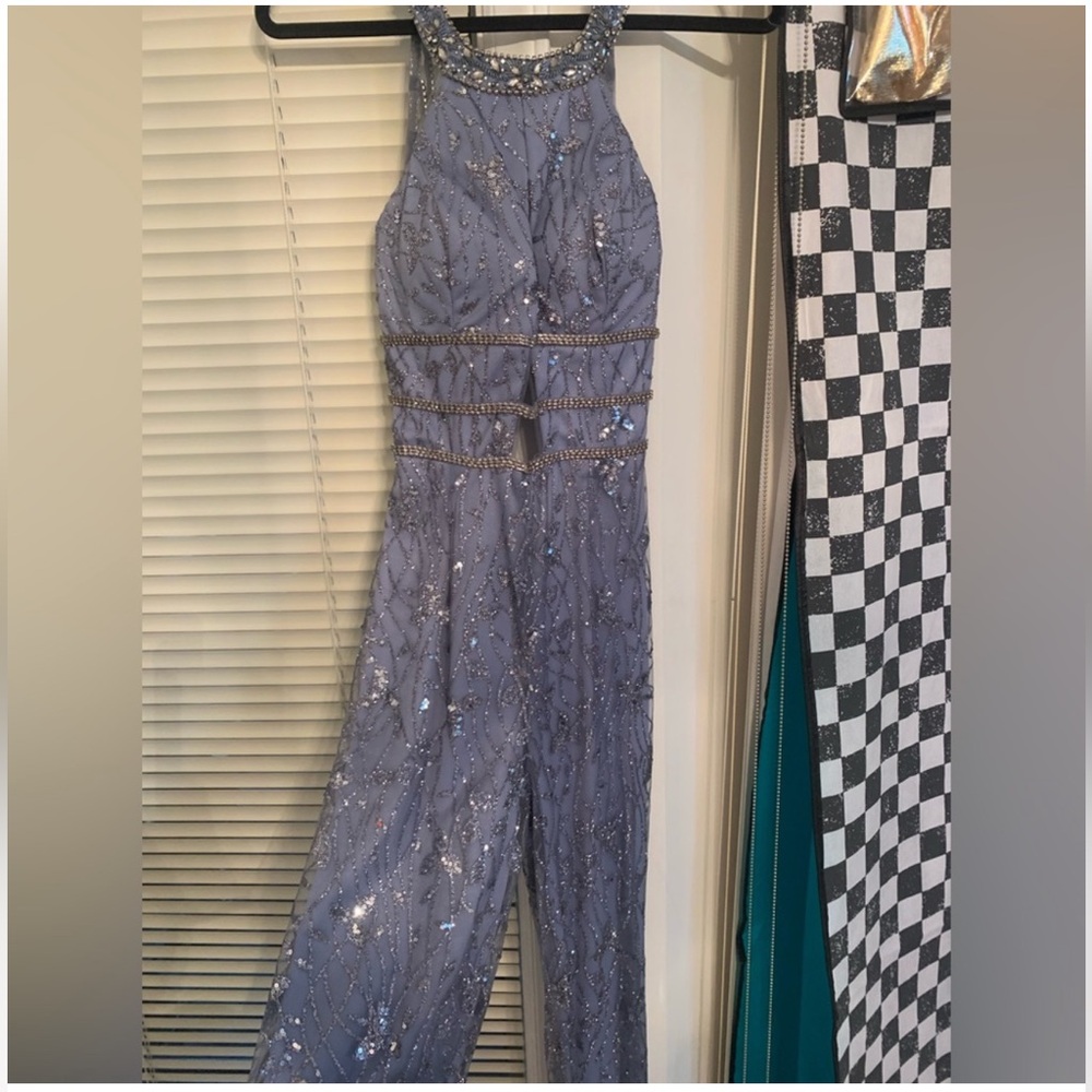 Blue Relaxed Fit Jumpsuit with Vintage Appeal - Picture 5 of 10